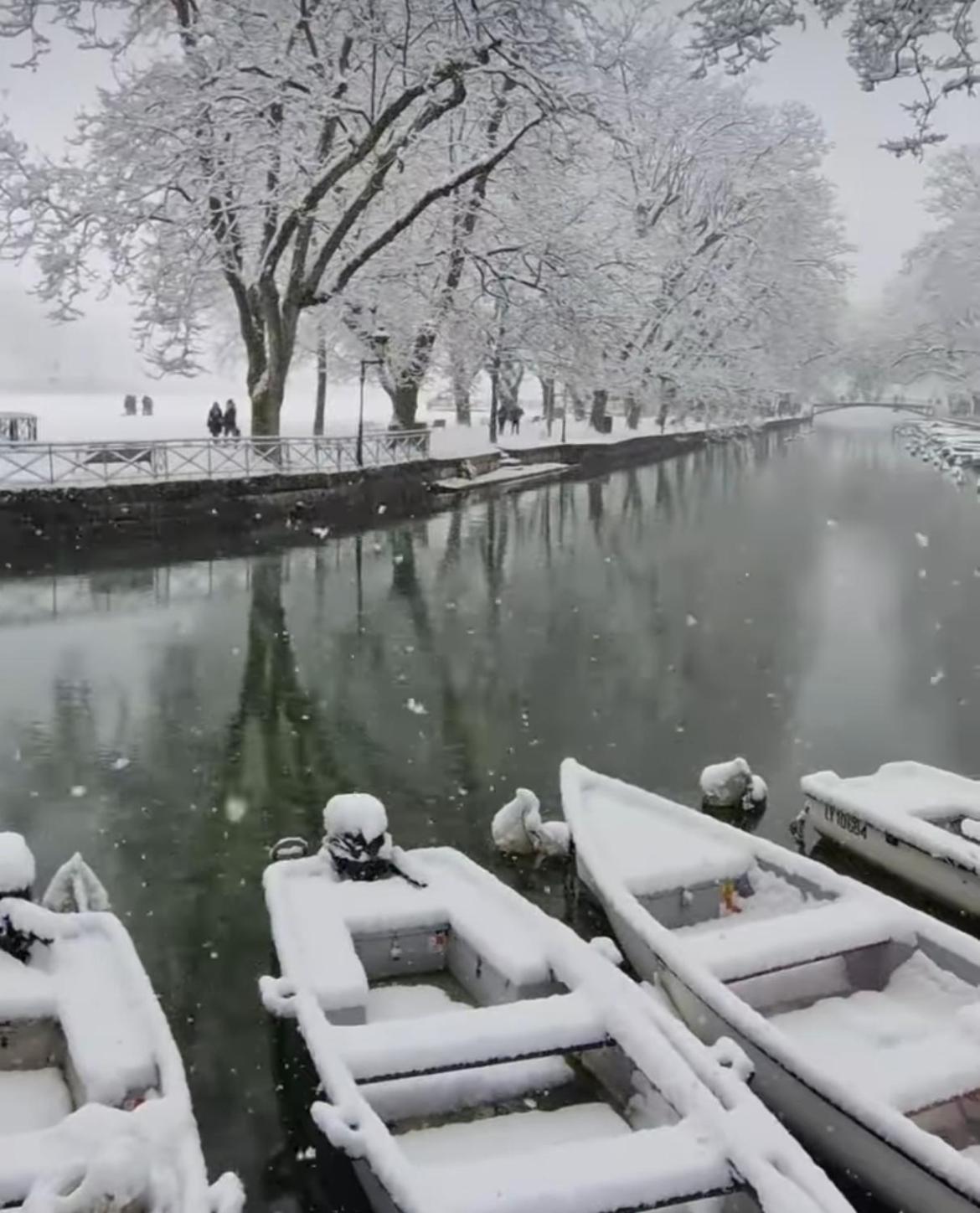 Annecy Sainte Claire Duplex Gare-Lac 4E Etage 4Ou6 Personnes Екстериор снимка